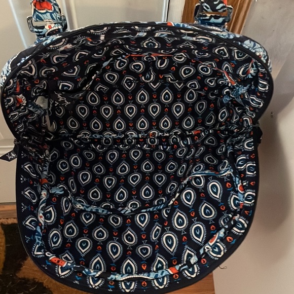 Vera Bradley Bowler Bag with Matching Walet - Picture 3 of 14